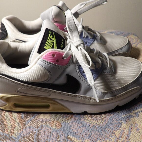Nike Shoes - Nike Air Max Women's Sneakers Sz 7.5